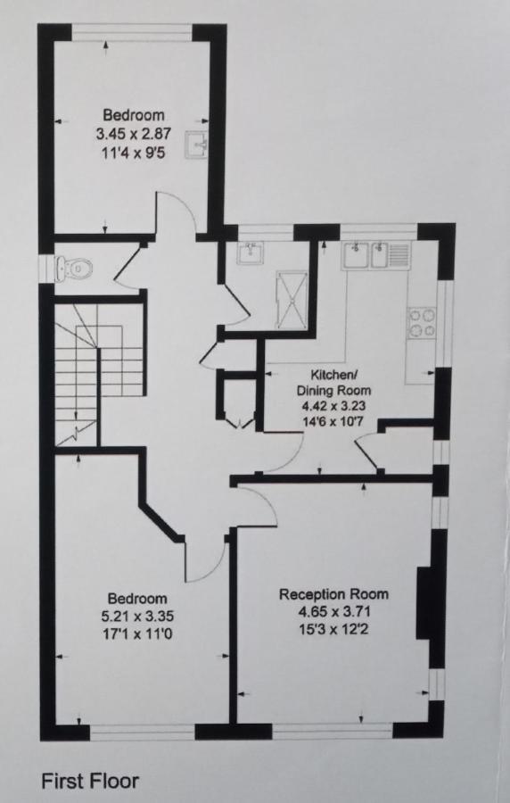Large 2-Bedroom Maisonette With Free Parking トゥイキナム エクステリア 写真
